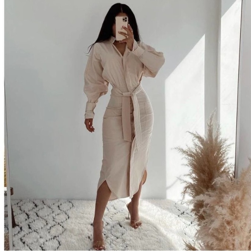 Zara Voluminous Belted Midi Dress Cream Small